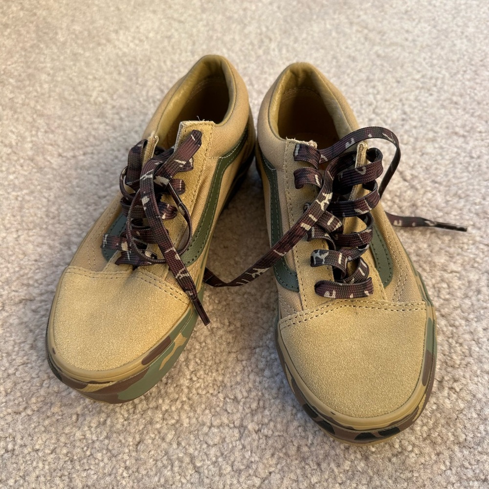 Vans Camo Runners